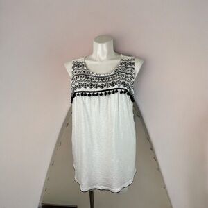 CARLSON Embroidered Sleeveless Top